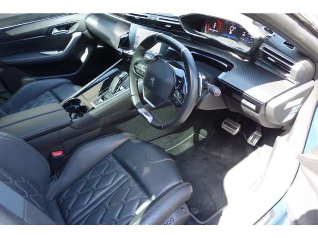 Car thumbnail 4