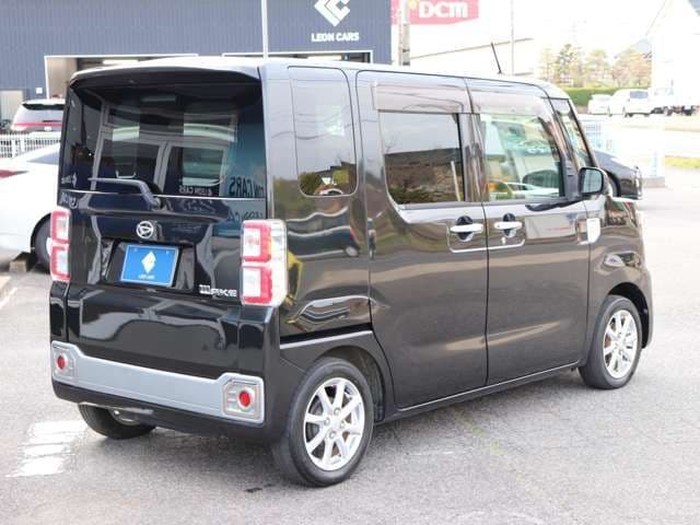 Car thumbnail 4