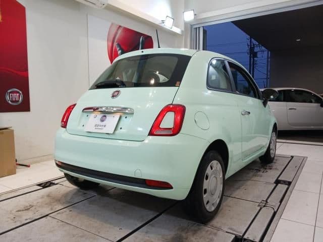 Car thumbnail 2