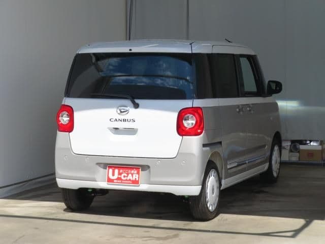 Car thumbnail 4