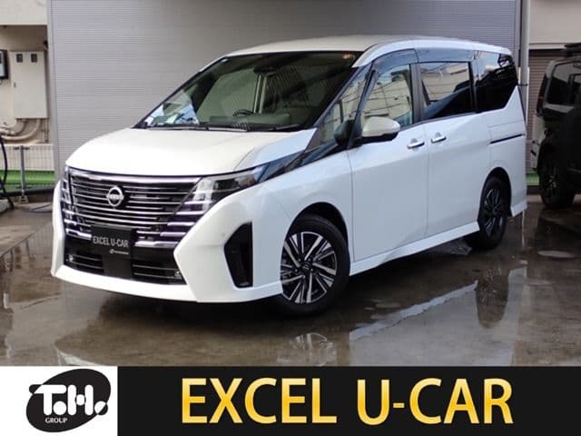 NISSAN