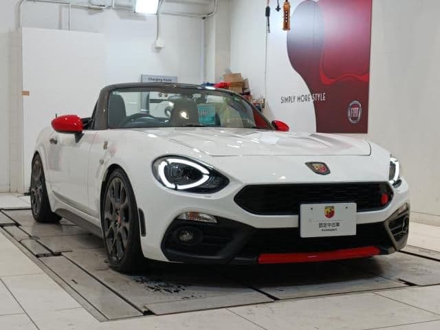 Car thumbnail 3