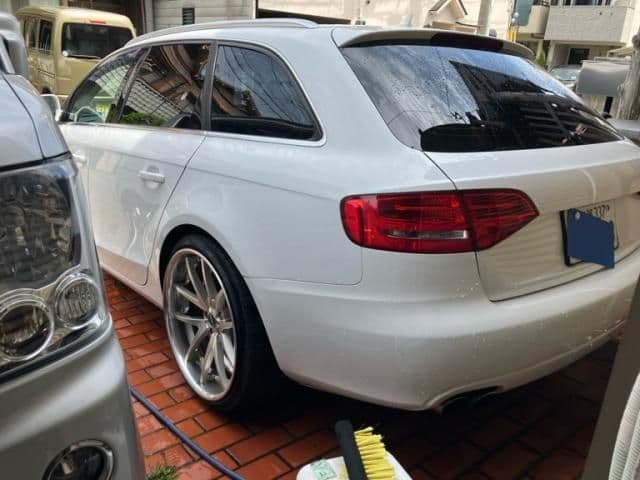 Car thumbnail 3