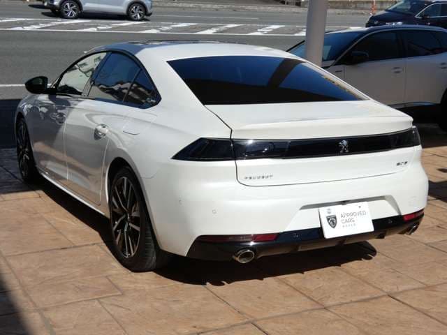 Car thumbnail 2