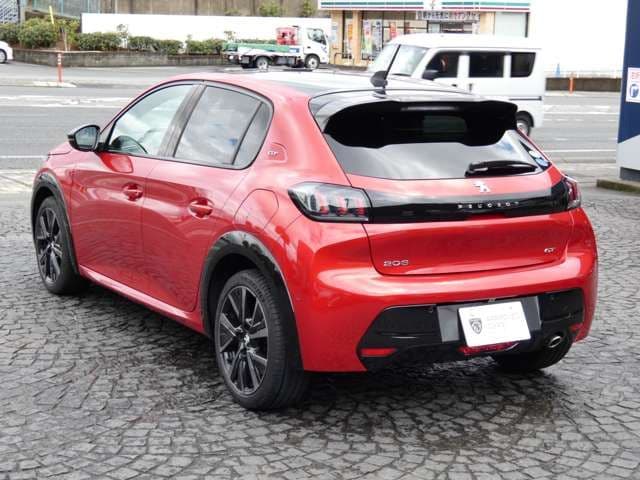 Car thumbnail 2