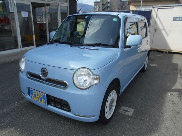 Car thumbnail 3