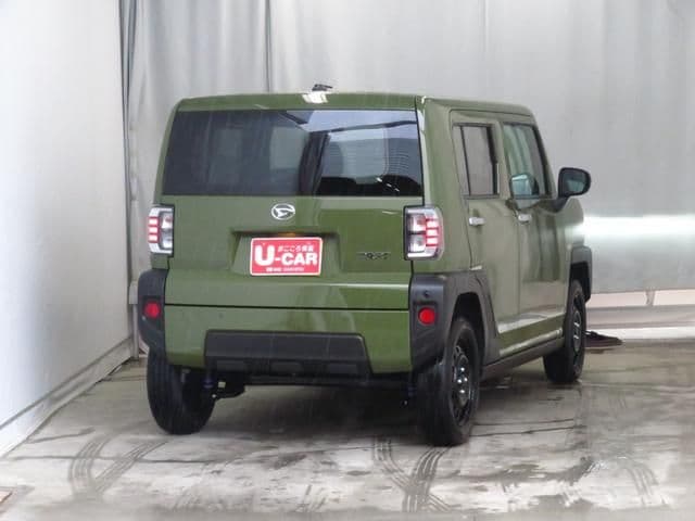 Car thumbnail 4
