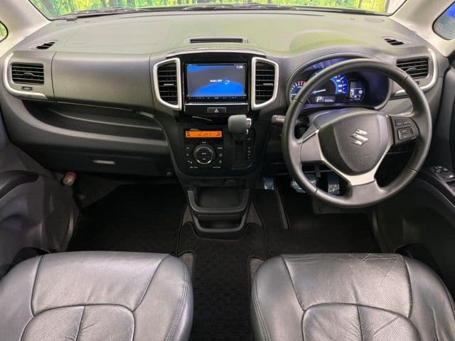 Car thumbnail 2