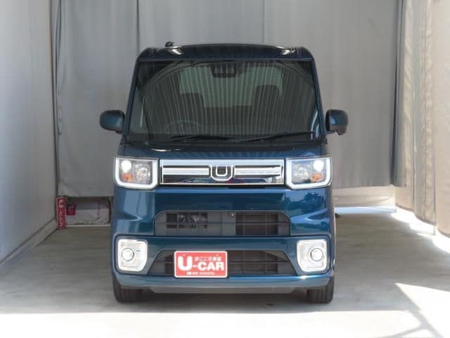Car thumbnail 3