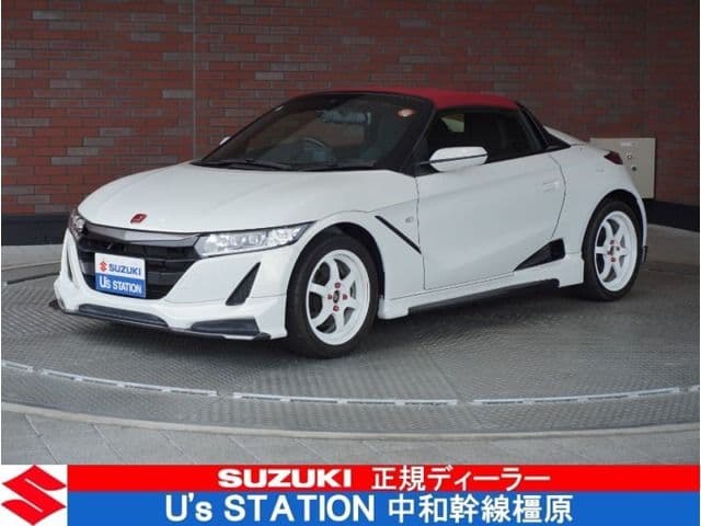 Car image 1