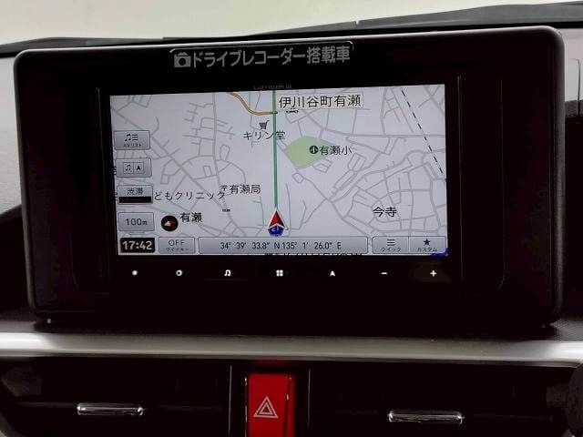 Car thumbnail 4