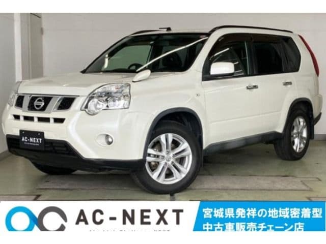 NISSAN