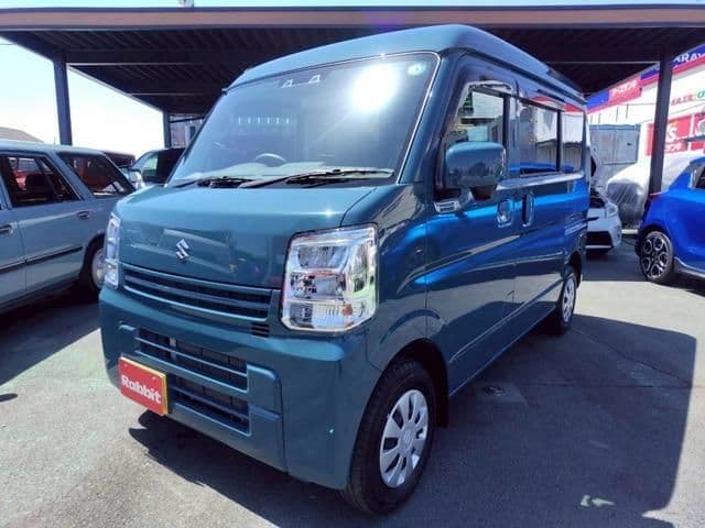SUZUKI