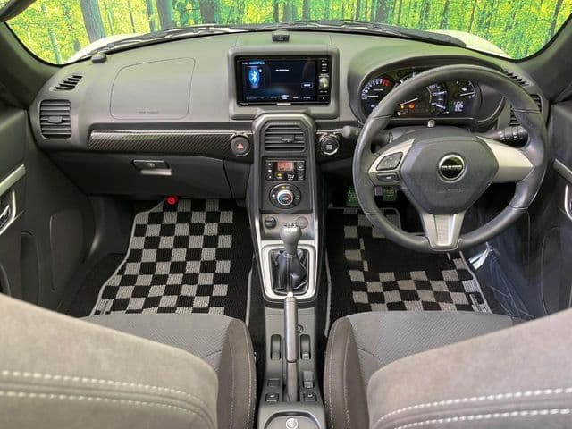 Car thumbnail 2