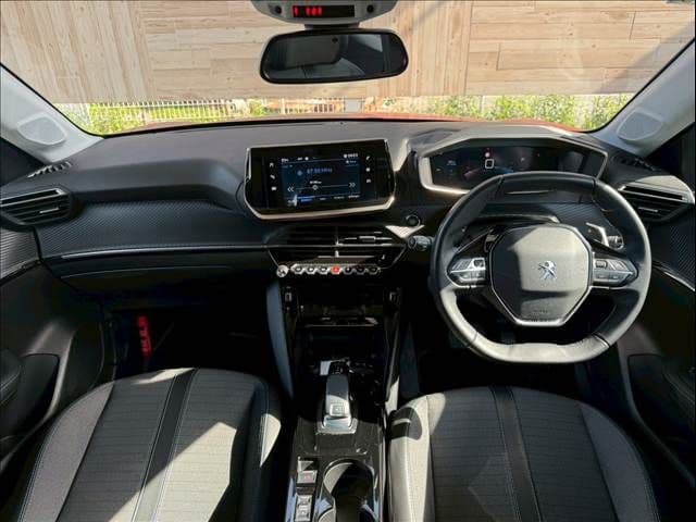 Car thumbnail 3