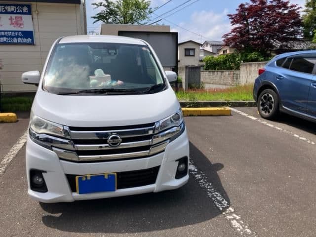 NISSAN