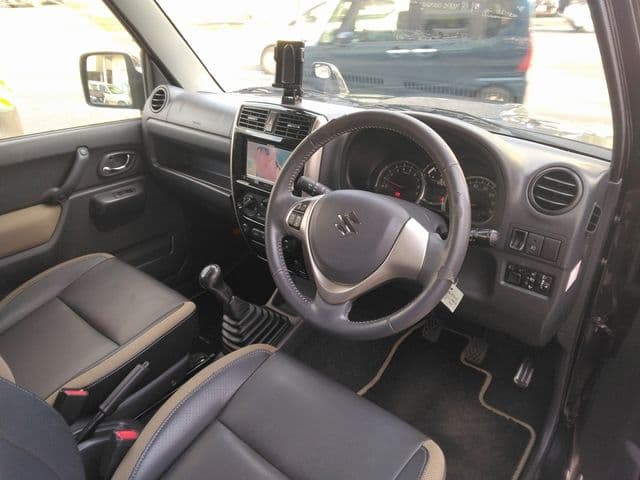 Car thumbnail 2