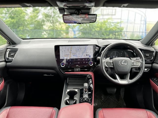 Car thumbnail 3