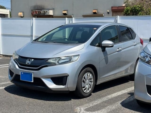 Car thumbnail 3