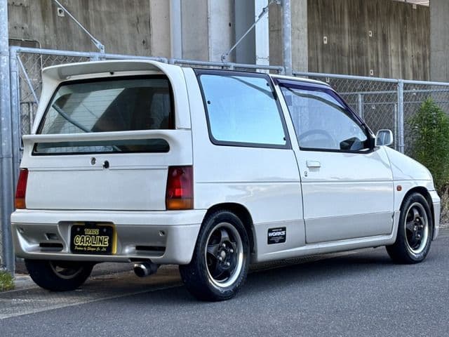 Car thumbnail 2