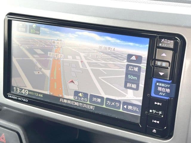 Car thumbnail 3