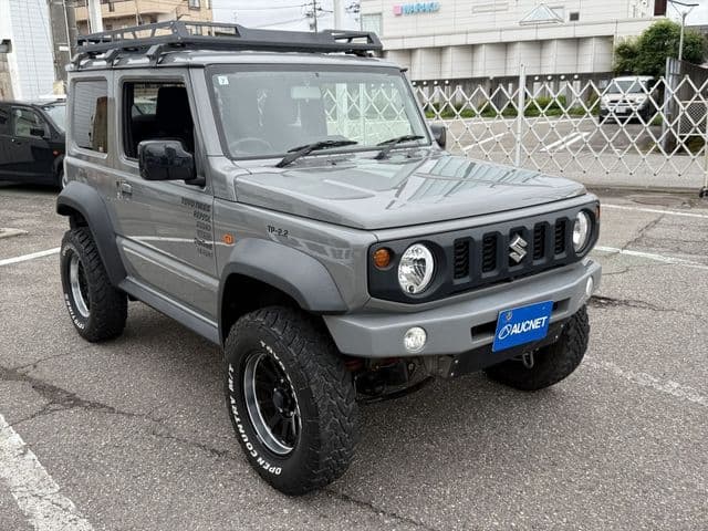 Car thumbnail 3