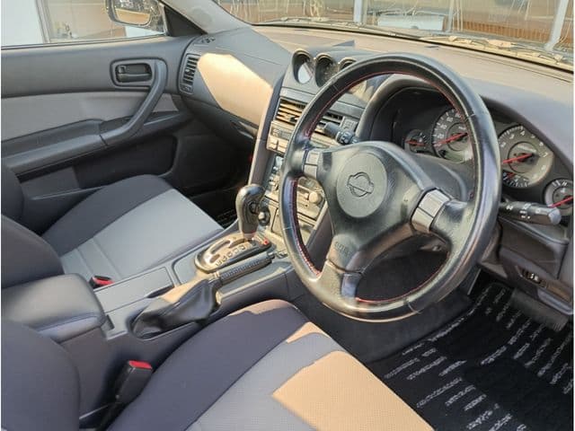Car thumbnail 4