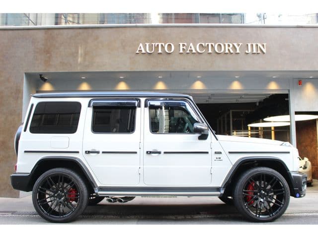 Car thumbnail 4
