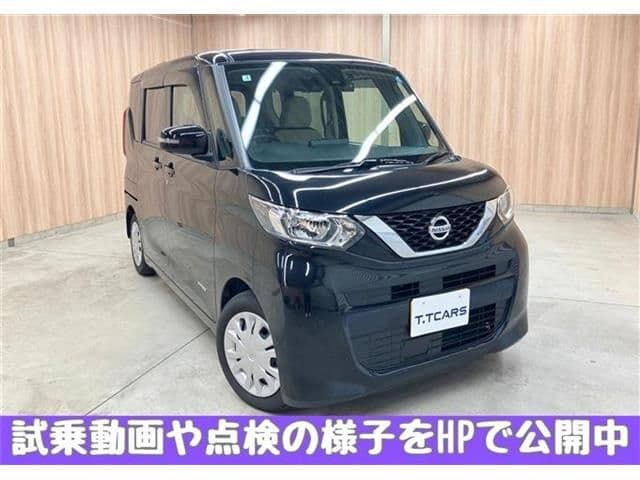 NISSAN