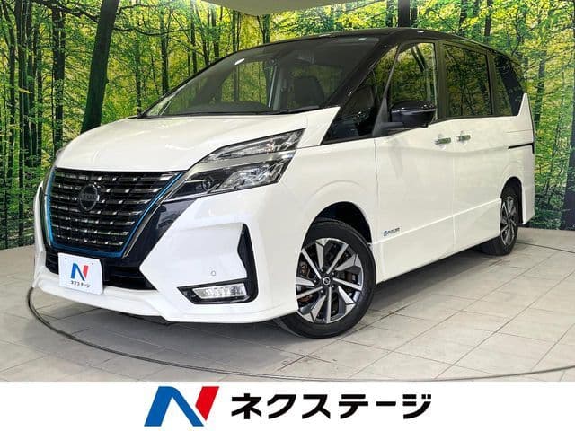 NISSAN