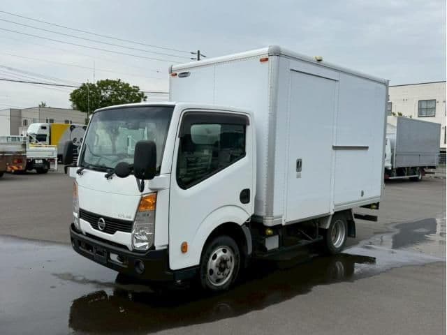 NISSAN