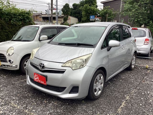 Car image 1