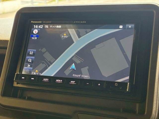 Car thumbnail 4