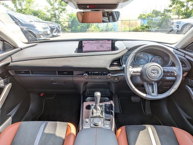 Car thumbnail 2