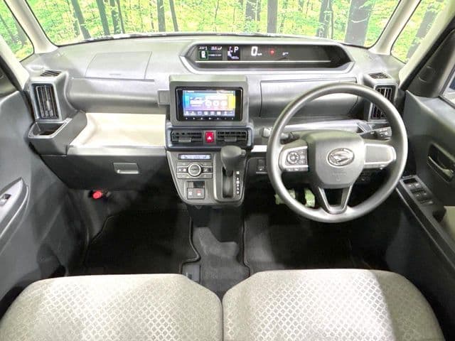 Car thumbnail 2