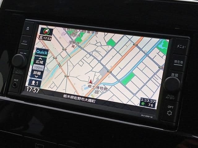 Car thumbnail 3