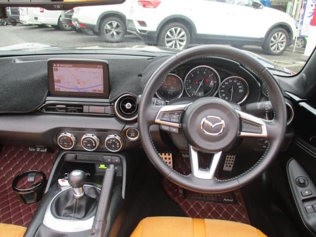 Car thumbnail 2