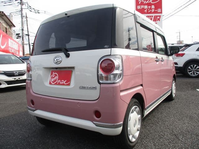 Car thumbnail 3