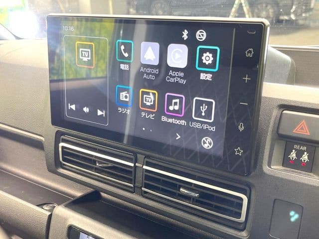 Car thumbnail 3