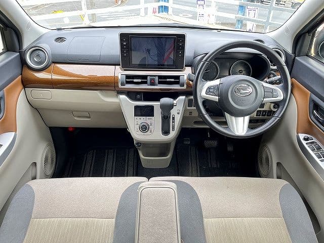 Car thumbnail 2