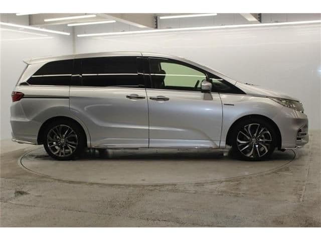 Car thumbnail 4