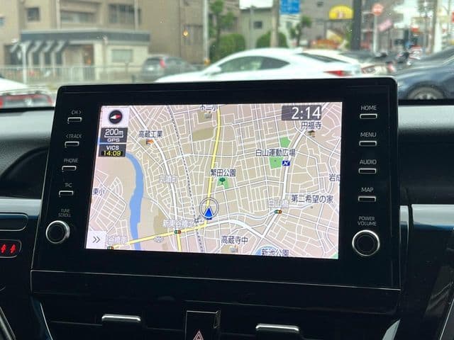 Car thumbnail 3