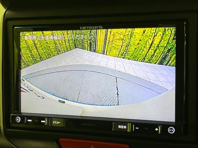 Car thumbnail 4