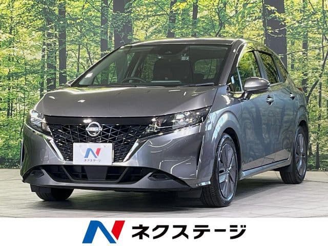 NISSAN