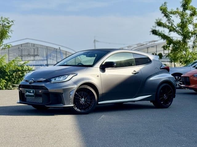 Car image 1