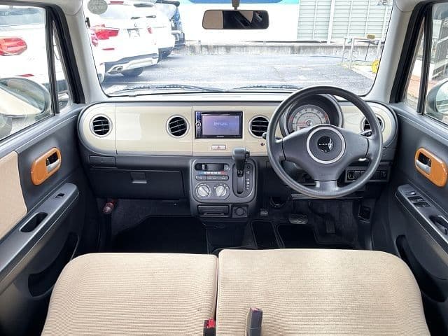 Car thumbnail 2