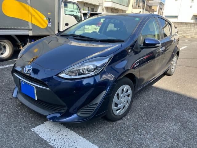 Car image 1