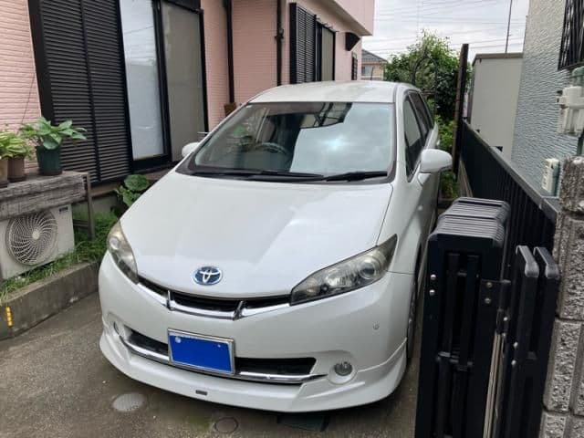 Car image 1