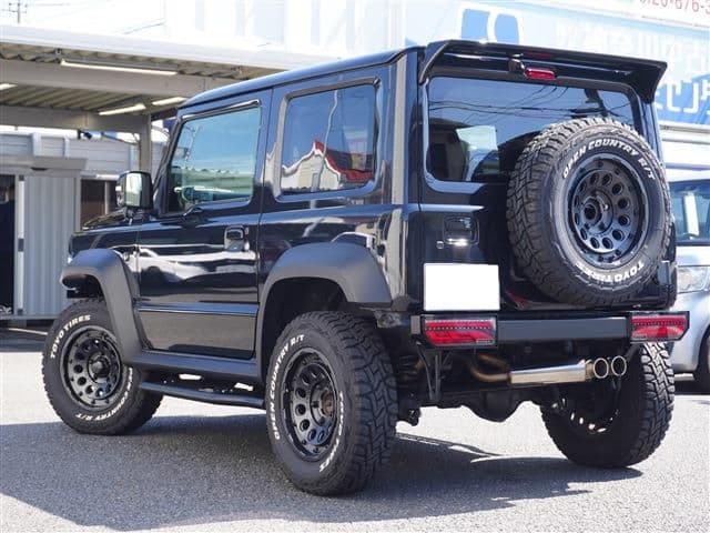 Car thumbnail 4