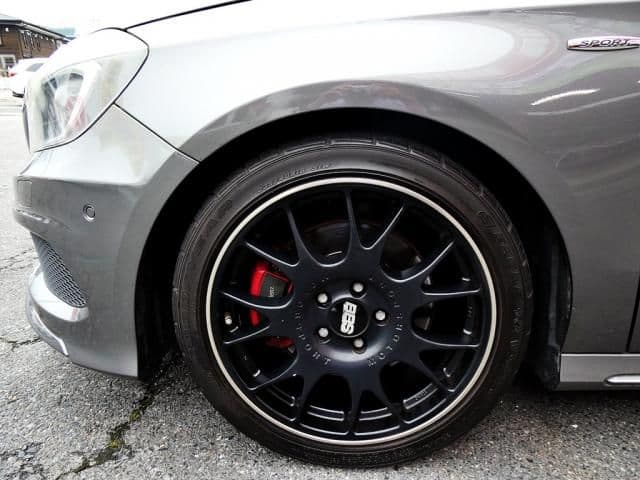 Car thumbnail 4